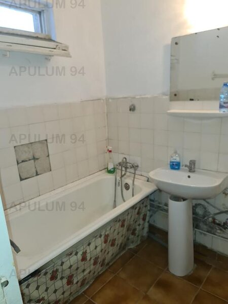 Apartament cu 2 camere de vanzare in Campina