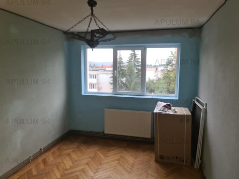 Apartament cu 2 camere de vanzare in Campina